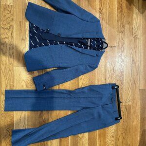 DKNY Boy’s BLUE Suit Jacket size 12 R